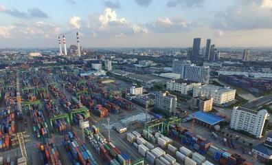 上海自贸区3.0版蓝图绘就 首提自由贸易港区，引领贸易开放新高度